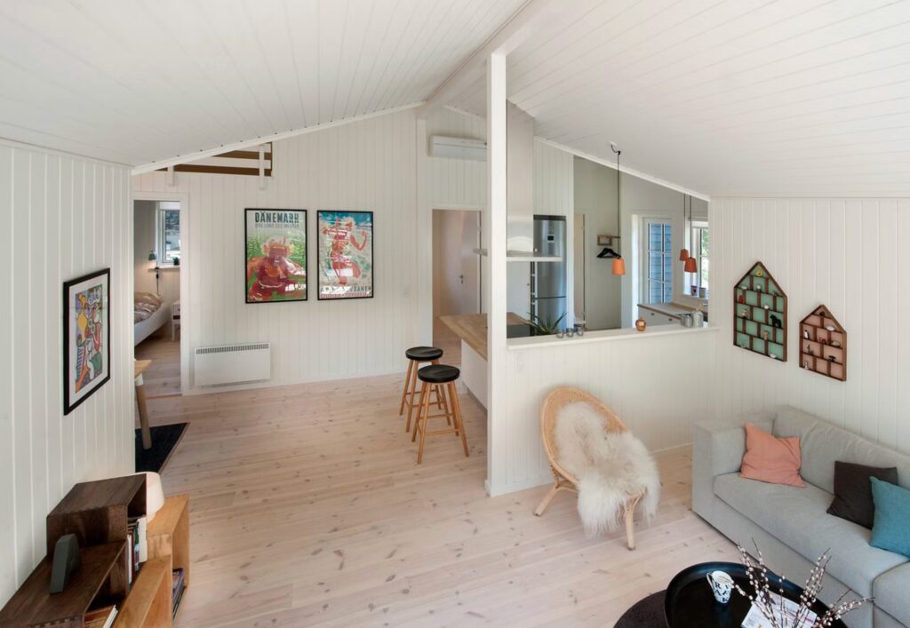 Interiør fra nyt sommerhus fra Lilje-Huset